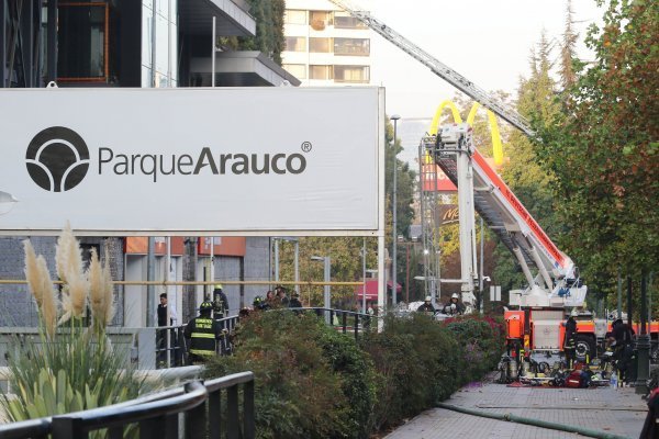 Parque Arauco no cobró arriendo a todos aquellos locales que se han mantenido cerrados en el segundo semestre. (Foto: Archivo)