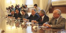Discrepancias entre el PS y la DC en reforma tributaria profundizan soterrada disputa en Nueva Mayoría