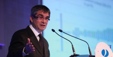 OCDE y debate previsional: “Poner demasiado énfasis en la edad de jubilación no es lo mejor”