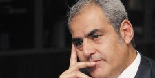 Fiscal Nacional da golpe de timón y asume directamente el caso Penta y todas sus aristas