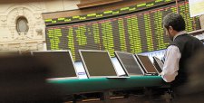 El empuje que tuvieron las retail por buenos resultados no evitó que la bolsa cayera... un poco