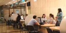 Colmena anuncia término de convenios con Red de Salud UC Christus por alza de precios