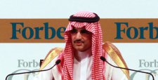 El príncipe saudita Alwaleed dice que donará toda su fortuna: US$ 32.000 millones