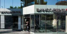 Banco Penta realiza masivo despido de trabajadores por éxodo de clientes