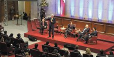 Nuevas zonas de conservación y mano dura a la pesca ilegal se toman primer día de “Nuestro Océano”