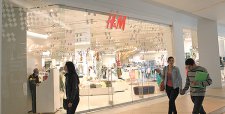 H&M: arribo a regiones se retrasa por problemas de Marina Arauco II