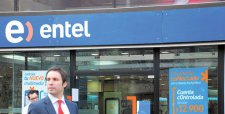 Entel despierta interés de las AFP ante mejores perspectivas en Perú