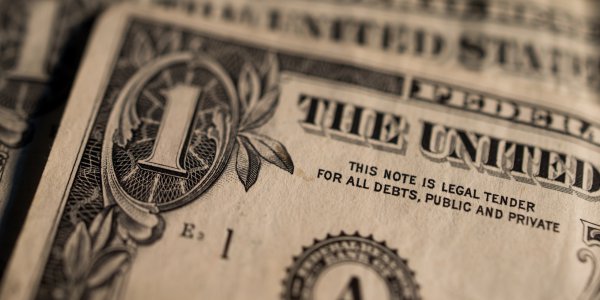 Dólar vuelve a desplomarse: cae hasta los $ 697 y queda en mínimos de más de seis semanas