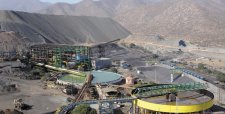 CAP reinicia operaciones de mina El Romeral y planta Magnetita en medio de repunte del hierro