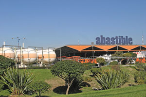 Abastible se expande en la región y se queda con activos de Repsol en Perú y Ecuador