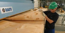 Firma brasileña sale al paso de Arauco y dice que analiza oferta por Eldorado