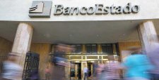 Sindicato de BancoEstado apela a DT por definición de servicios mínimos