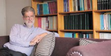 Eduardo Engel: “No hemos visto todavía propuestas ambiciosas en materia de anticorrupción”