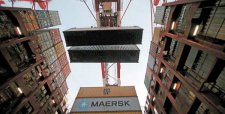 Maersk avanza en su reestructuración con venta de unidad de petróleo y gas a Total