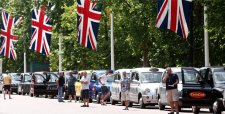 Moody's baja de 'Aa1' a 'Aa2' el ráting de Reino Unido por el Brexit