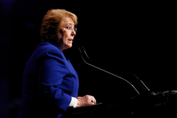 <p>Presidenta Michelle Bachelet es más poderosa que Ivanka Trump y la Reina Isabel II</p>