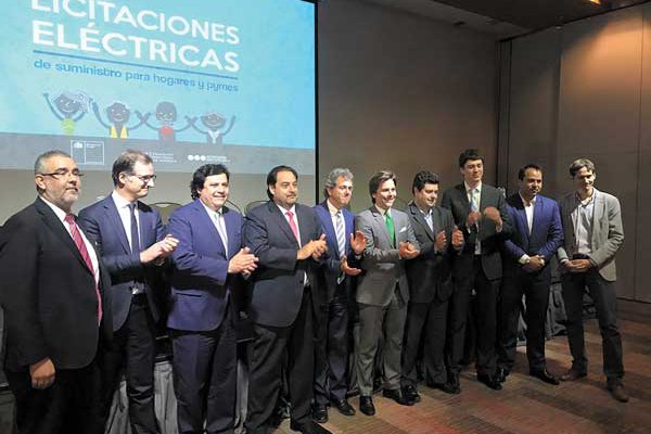 Licitación eléctrica rompe récord e impulsará inversiones por unos US$ 1.000 millones