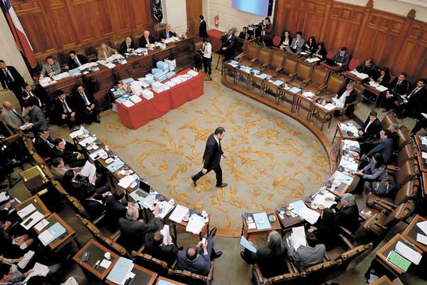 Presupuesto: aprueban partidas en medio de tenso debate