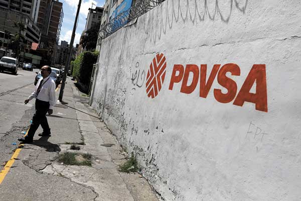 <p>Moody´s rebaja la calificación de Pdvsa por incumplimiento de pagos</p>
