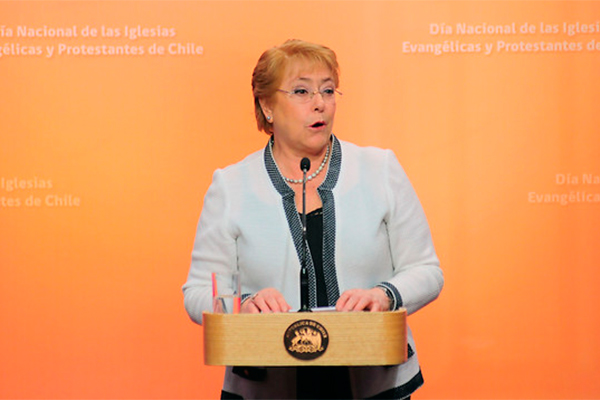 Michelle Bachelet: "Un crecimiento del 3% no nos debe dejar conformes"
