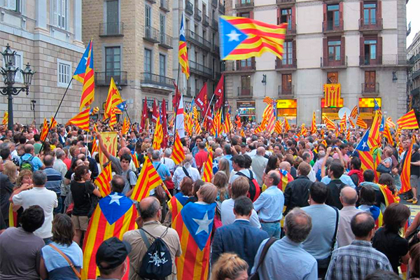 Nosotros y ellos: el problema de la 'identidad única' en Cataluña, EEUU y más allá