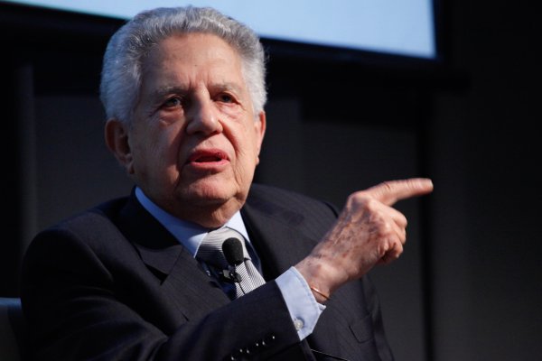 <p>Massad: “(Chile requiere) ir a formas semi-presidenciales de gobierno”</p>