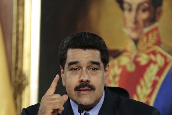 Brasil ya califica como "default" el retraso en pagos de Venezuela