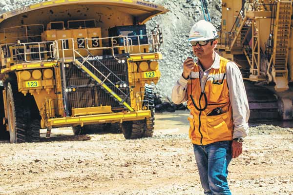 Minera Sierra Gorda baja 44% sus pérdidas por mayor producción y eficiencia
