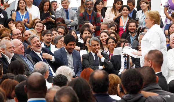 <p>Piñerismo refuerza críticas al gobierno por intervención y acusa “proselitismo”</p>