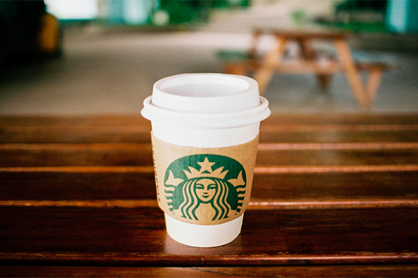 <p>Starbucks Chile regalará café a todos los que vayan a votar este domingo</p>