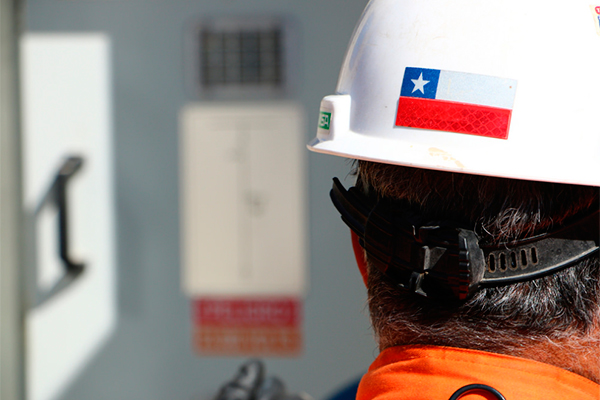 Muévete Chile, Macri quiere convertir a Argentina en un as de la minería