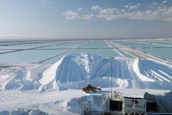 Rio Tinto trabaja con Credit Suisse y Rothschild para presentar oferta por SQM