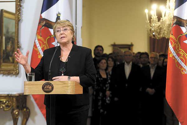 Optimismo reinó en La Moneda tras conocer votación de Piñera menor a la esperada