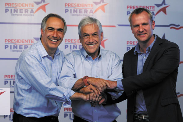 <p>Kast y Chahuán llegan a reforzar fase final de campaña de Piñera</p>