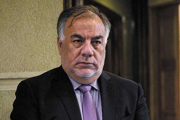 <p>Pablo Terrazas, Osvaldo Andrade y Alberto Mayol no logran un escaño</p>