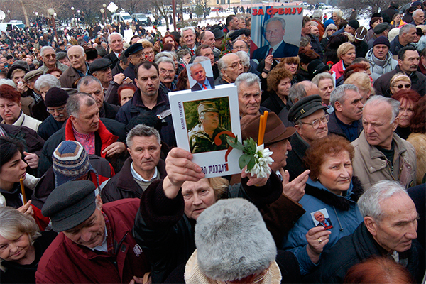 <p>Tribunal Penal Internacional condenó a Ratko Mladic a cadena perpetua por genocidio y crímenes de guerra</p>