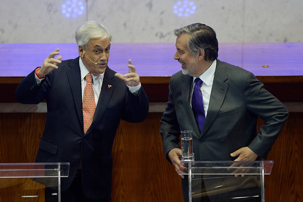 <p>Pese a críticas, Cadem se atreve con nueva encuesta y da empate técnico entre Piñera y Guillier</p>