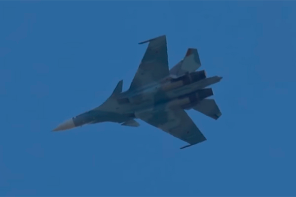 Caza ruso aleja a avión espía de EEUU del espacio aéreo de Rusia