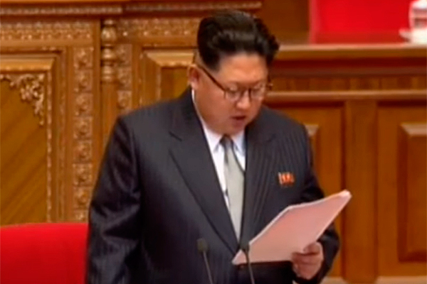 <p>China elude confirmar si cortará suministro de petróleo a Corea del Norte</p>