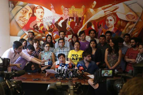 La decisión del Frente Amplio y la largada de caballos en la izquierda