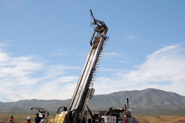 Andes Iron concreta reclamo ante Tribunal Ambiental de Antofagasta