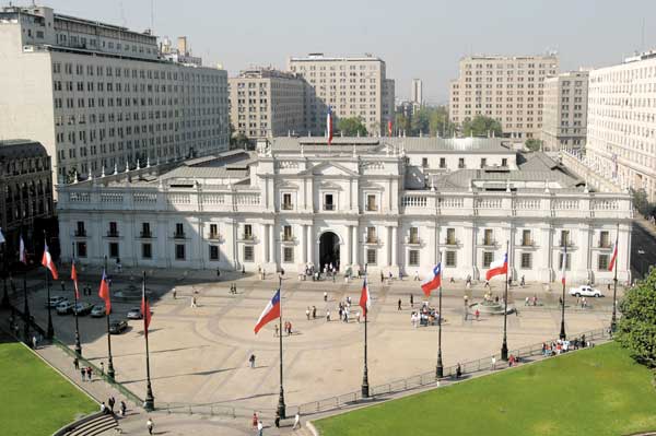 Carmignac se instala en Latinoamérica y descarta riesgos políticos por elecciones en Chile