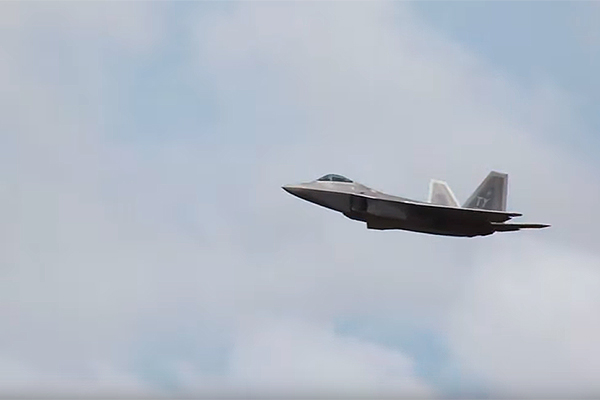EEUU y Corea del Sur inician grandes maniobras aéreas tras misil norcoreano