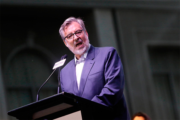 Escala polémica: Guillier acusa a la derecha de preparar el camino para desconocer el resultado de elecciones