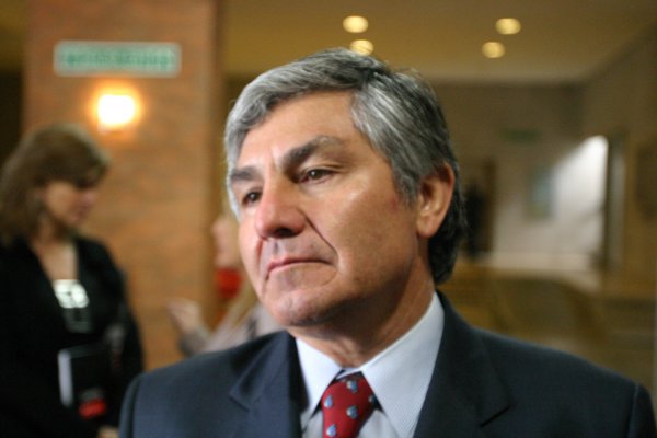SalmonChile designó a Arturo Clement como nuevo presidente