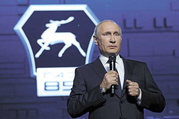 Vladimir Putin anuncia que buscará la reelección en 2018