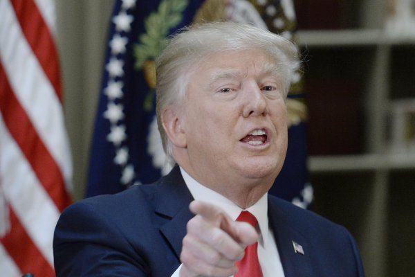 <p>Trump cuestiona a la OMC y le provoca una crisis de identidad</p>