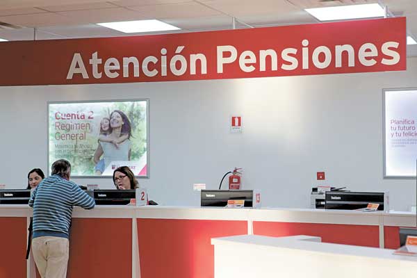 Se profundiza fuga de cotizantes desde fondo E hacia más riesgosos
