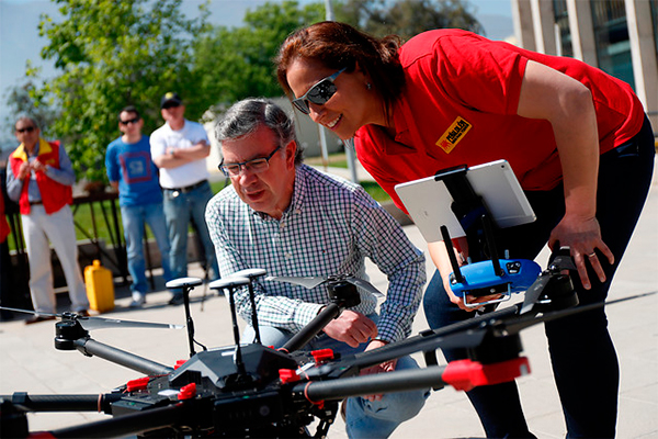 El triunfo de Joaquín Lavín en la Corte Suprema para el uso de drones