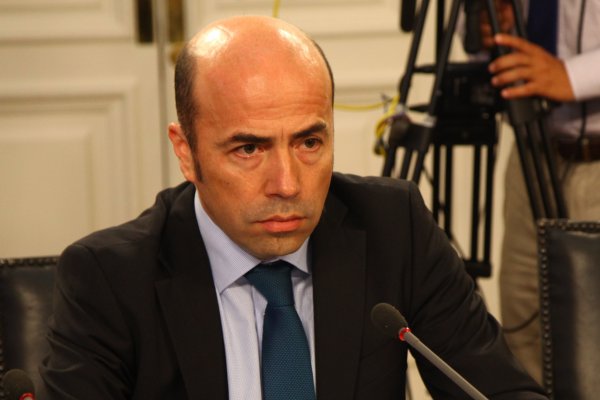 Contralor lanza dardos contra Ramiro Mendoza por participar en campañas políticas